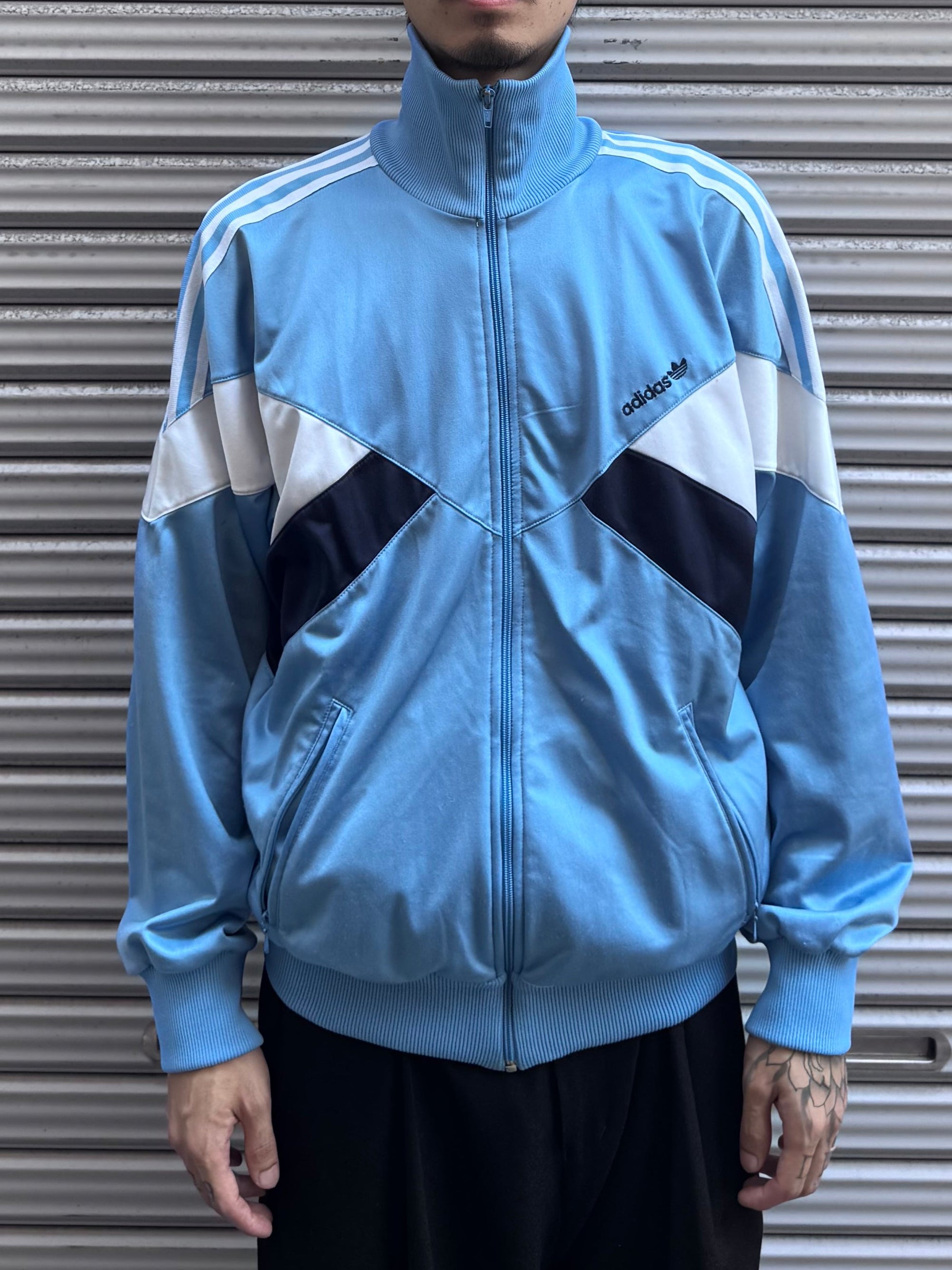 IMG_2160_0b7de4f7-029f-47b3-