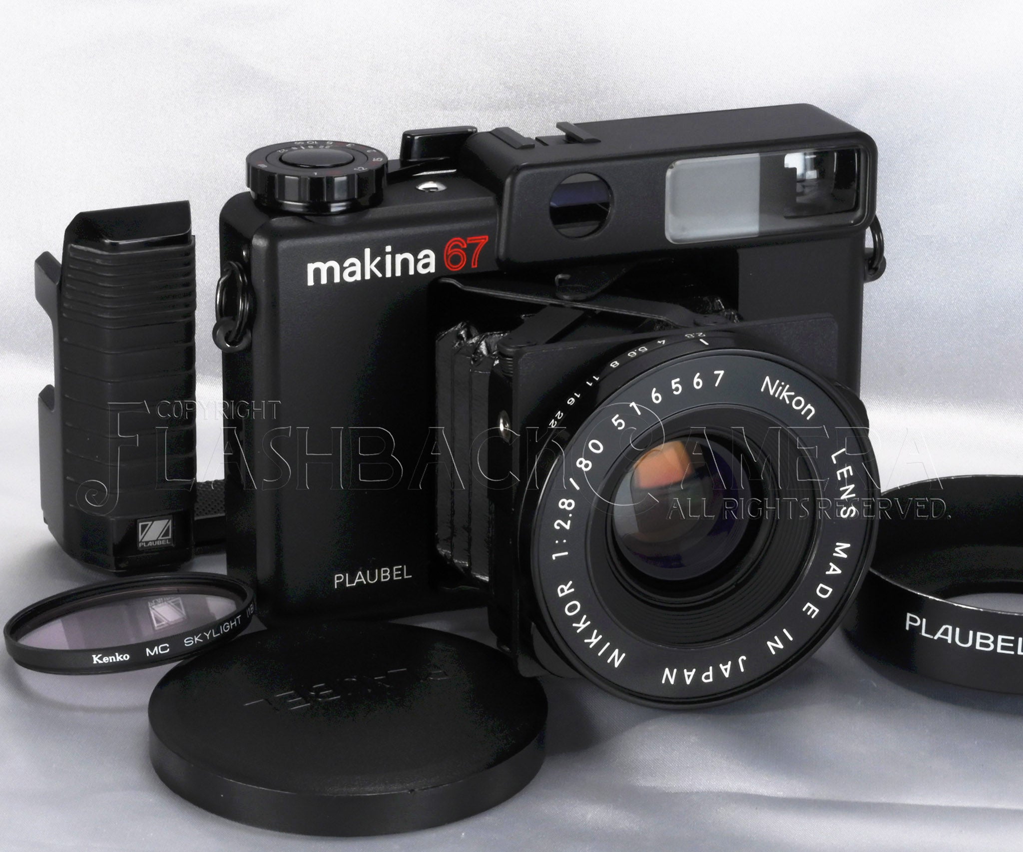 Plaubel Makina 67 – FLASHBACK CAMERA
