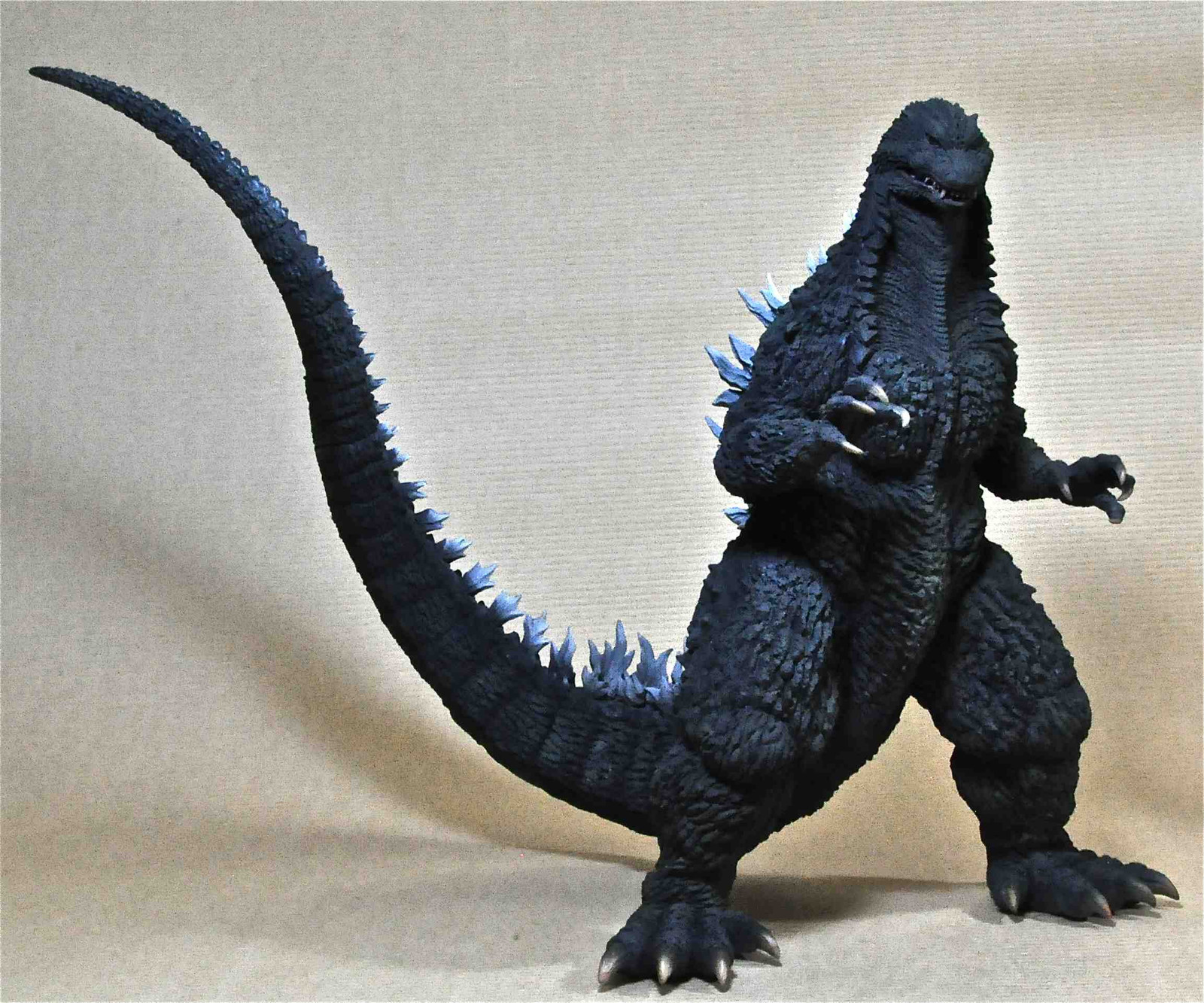 30cmゴジラ2002嵐の中の攻防 酒井ゆうじ撮り下ろし: GODZILLA DREAM