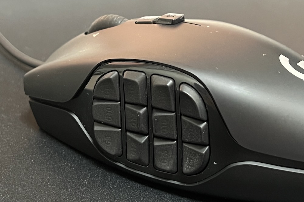 Logicool G600tレビュー！MMOゲーム特化ゲーミングマウスのスペック