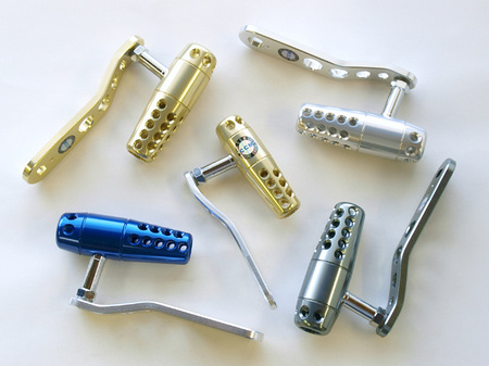 超定番アイテム「CCMパワーハンドル」大量入荷: GET NEWS