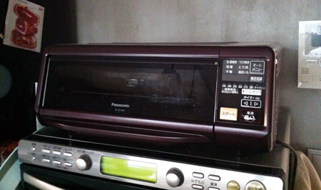 Panasonic スモーク＆ロースター けむらん亭 NF-RT1000: ホトケ様のよう