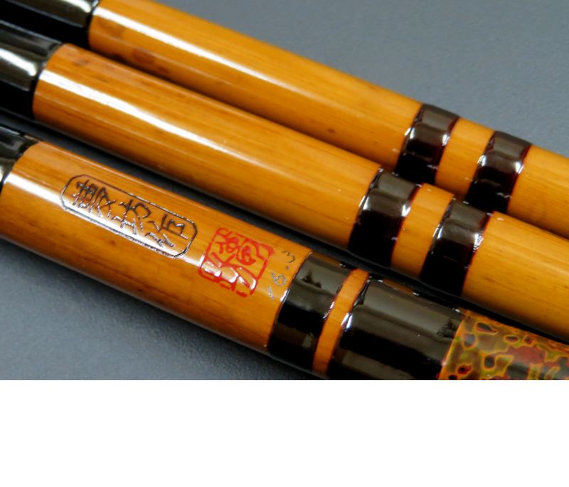 竿春時代の初代 源竿師 作15尺穂持と穂持下は高野竹 黒朱飾り線口巻 籐巻握り 錦13GA-343-2.jpeg