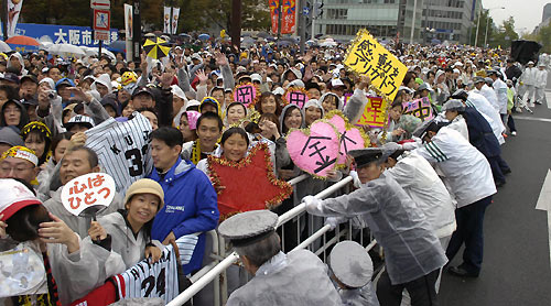 写真特集】阪神御堂筋優勝パレード！ | 阪神タイガース われら猛虎党