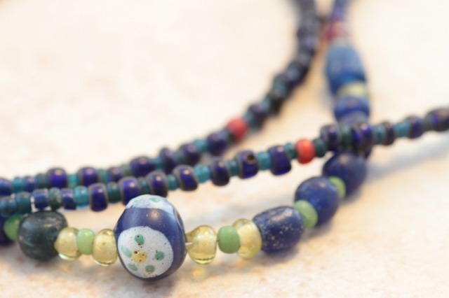 江戸時代後期の日本花模様とんぼ玉 ネックレス とんぼ玉