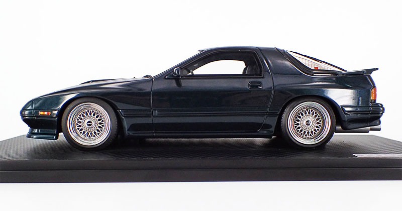 1/18 サバンナ RX-7（FC3S) アンフィニ カラーサンプルUP！ | ignition