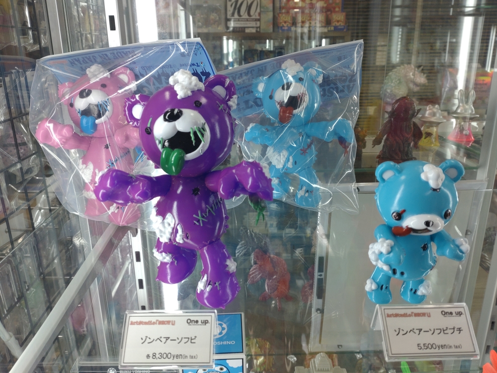 Art Studio「SHOT!」さんより 新作ゾンベアーのスタンダードサイズの新