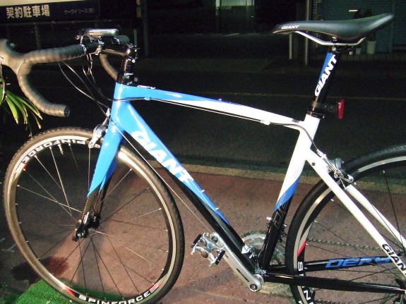 ロードバイク GIANT DEFY | QUEST-PRESS