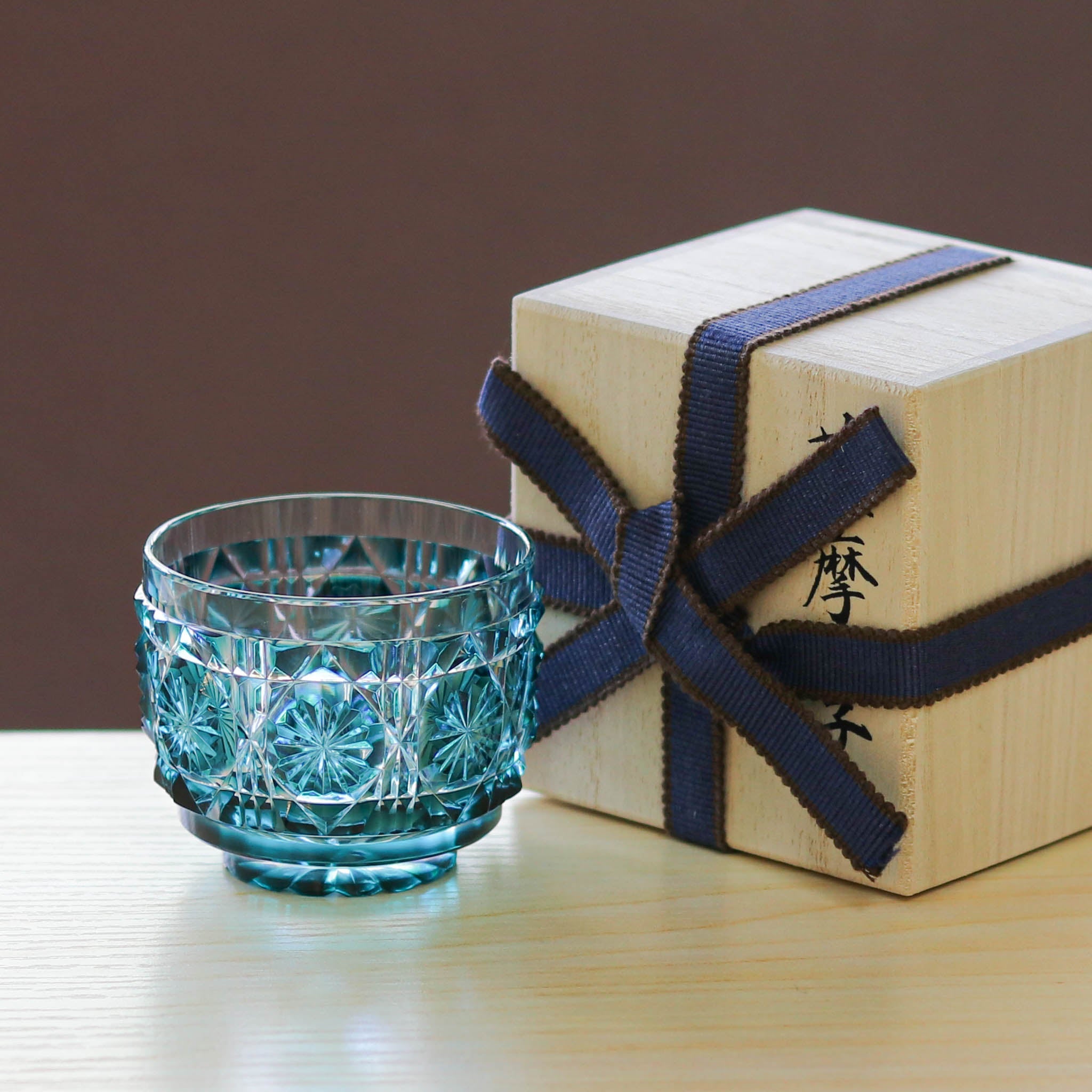 薩摩切子 冷酒おちょこ | 伝匠猪口 | 緑 | 薩摩びーどろ工芸