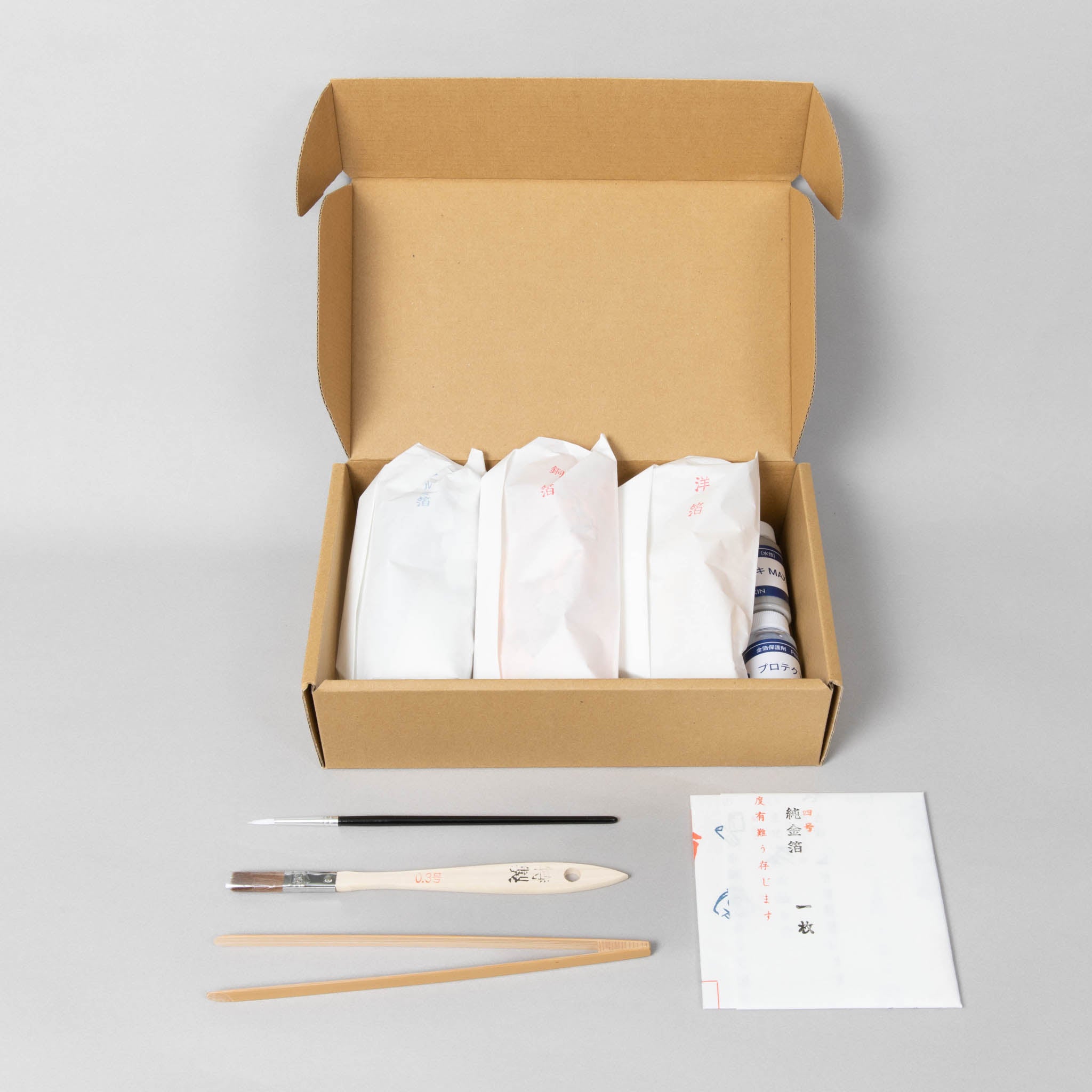 体験キット | 箔押し | 箔屑で彩るブローチ作り | Whole Love Kyoto