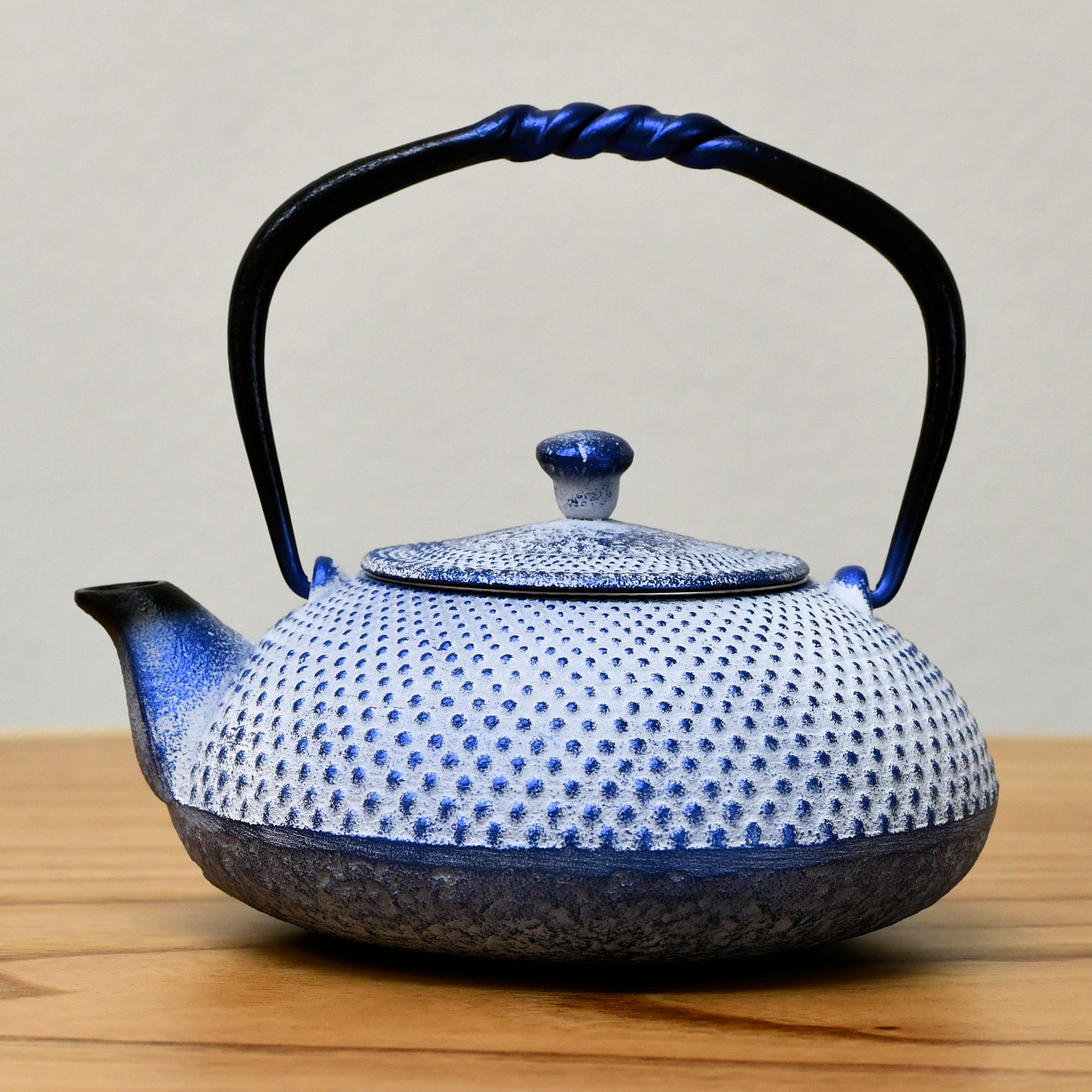 廃番】南部鉄器 急須 | アラレパール | 瑠璃白 | 及富