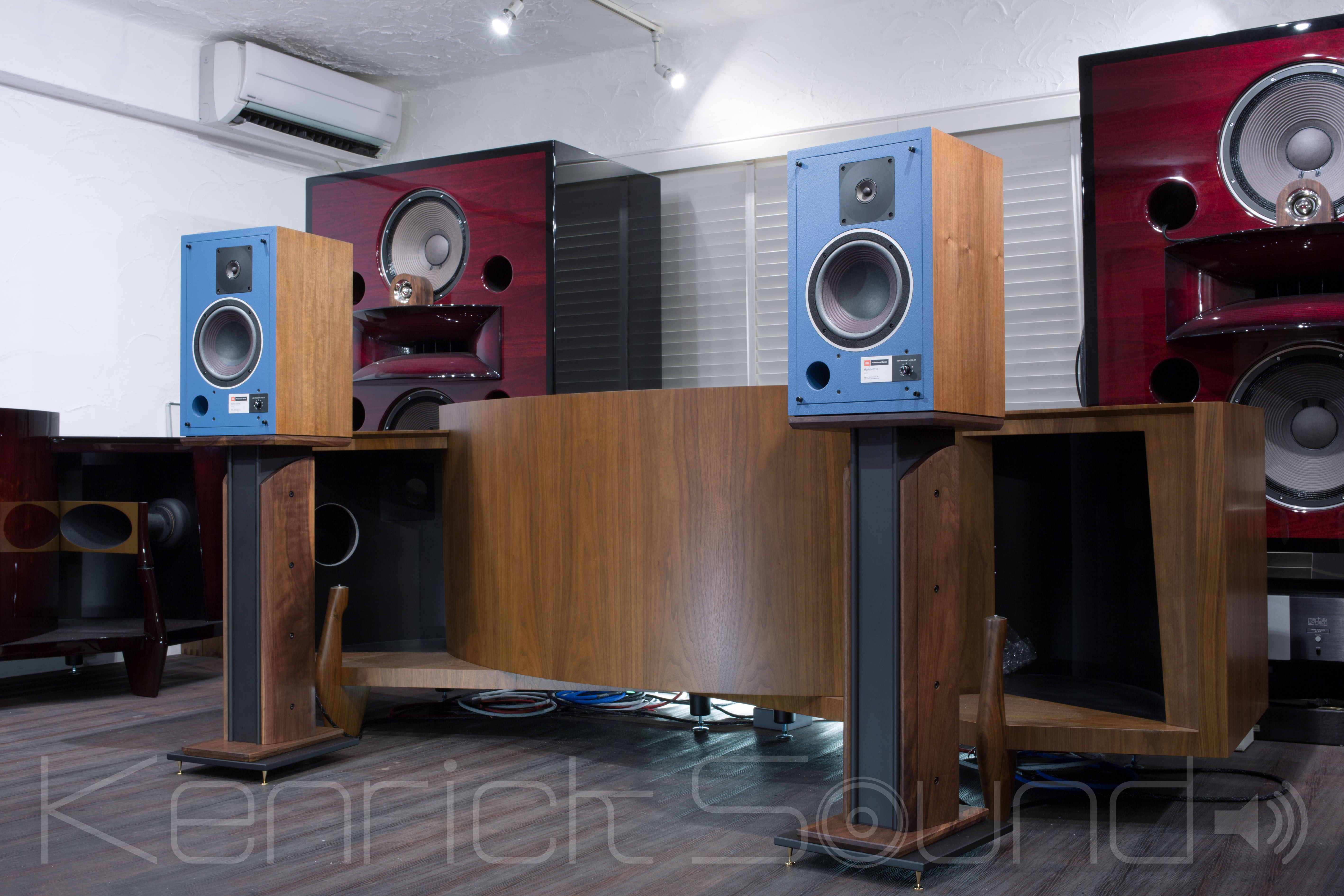 新品超え JBL 4301B 音は別格ケンリック水準 トランス式ATT 特別