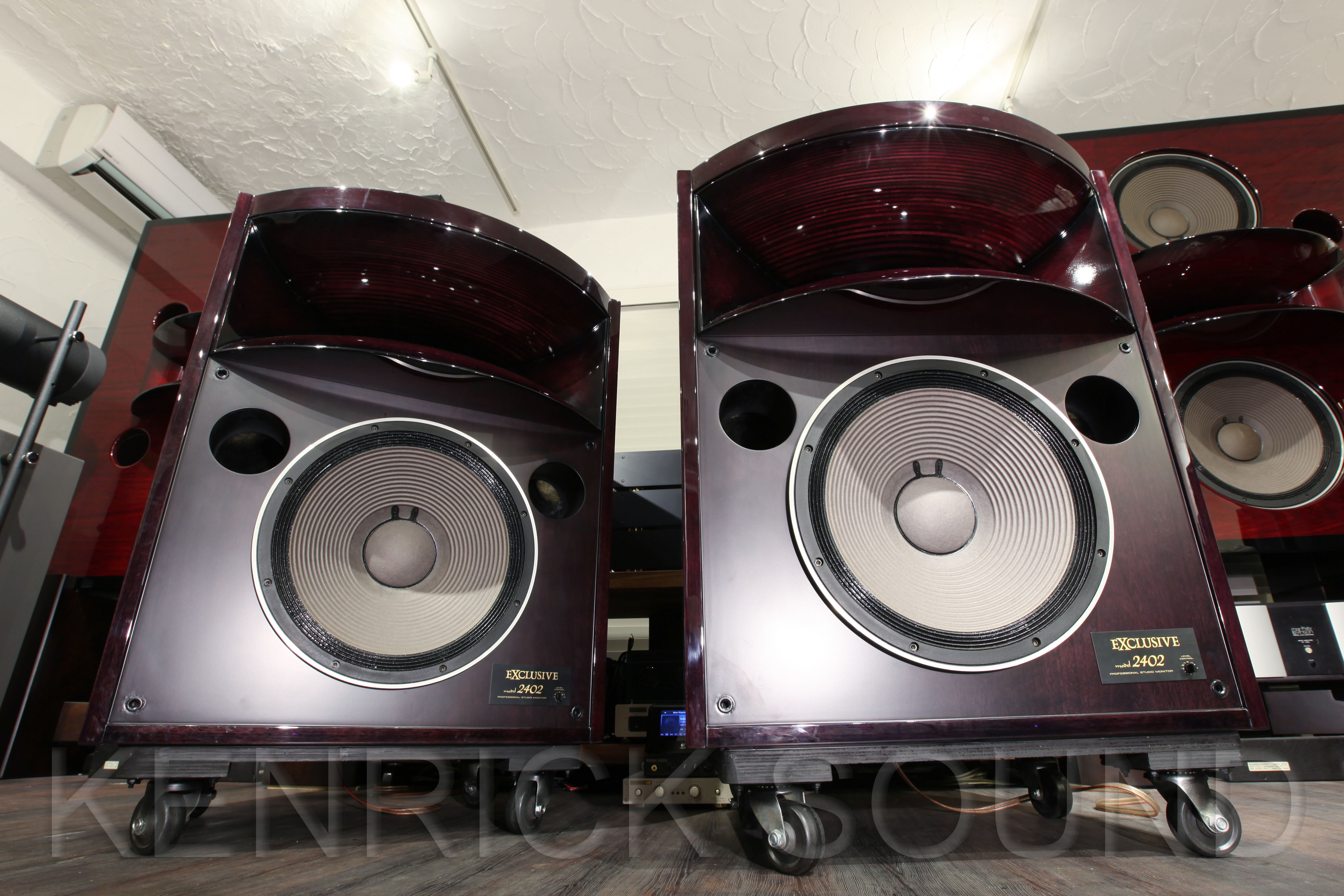 PIONEER EXCLUSIVE model 2402 新品パープルハートピアノ塗装