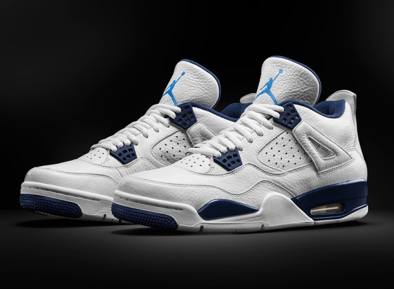 Air Jordan 4 Retro: 