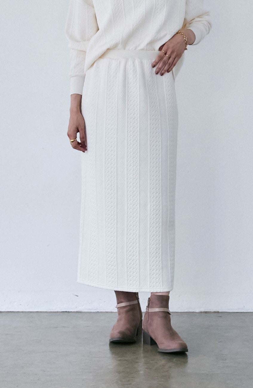 ジャガードジャージースカート｜FURRY、REYELL公式通販サイト kuih（クイ）