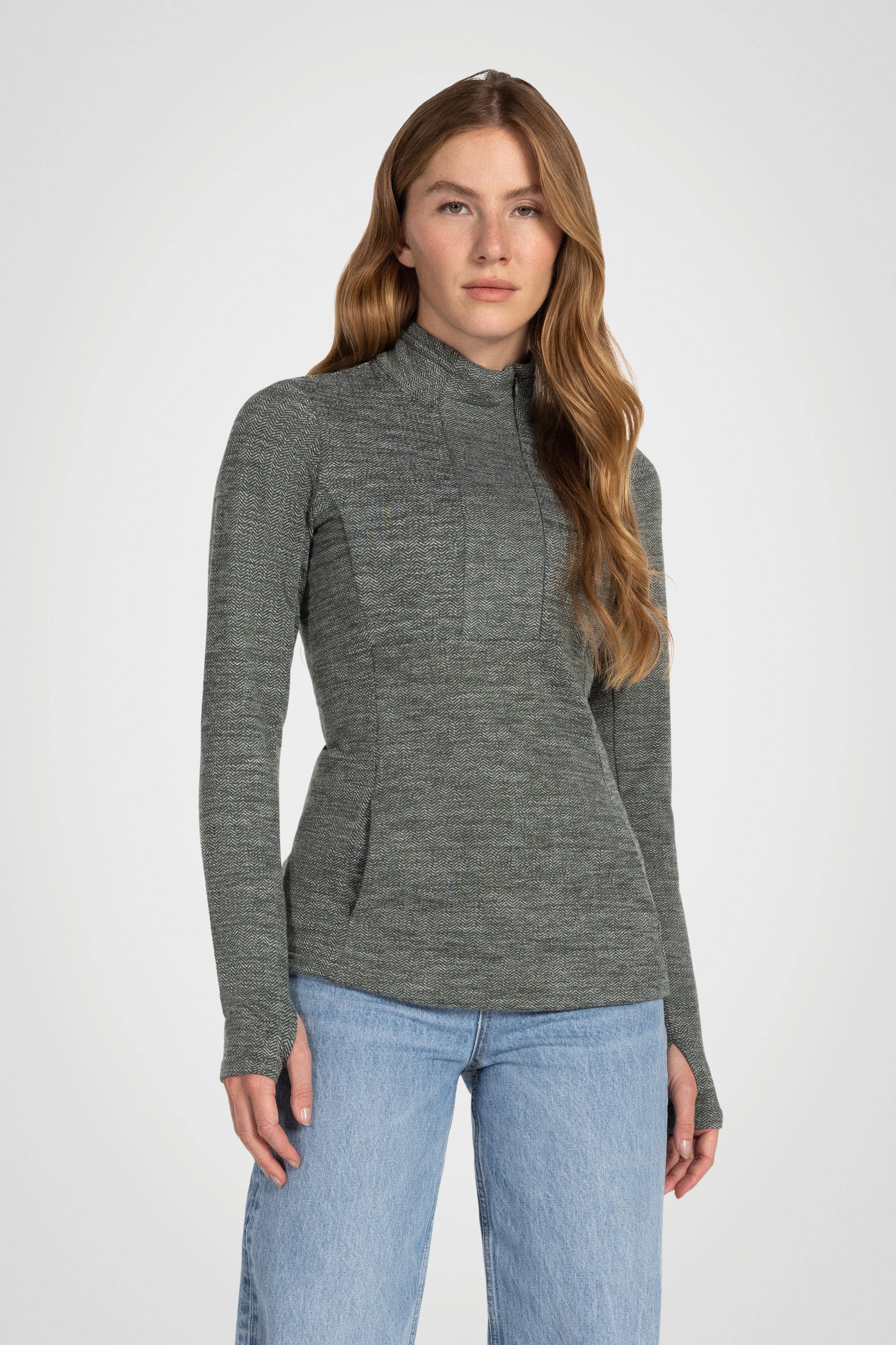 KYODAN | Mock Neck Half-Zip Long Sleeve Top