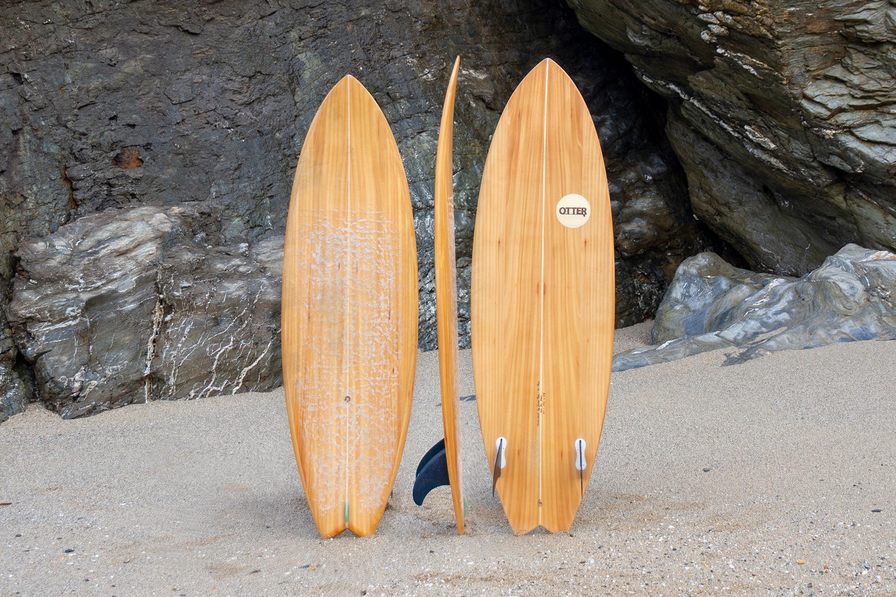 ツインフィン・ショートボード》高性能・新常識・おしゃれ｜木製