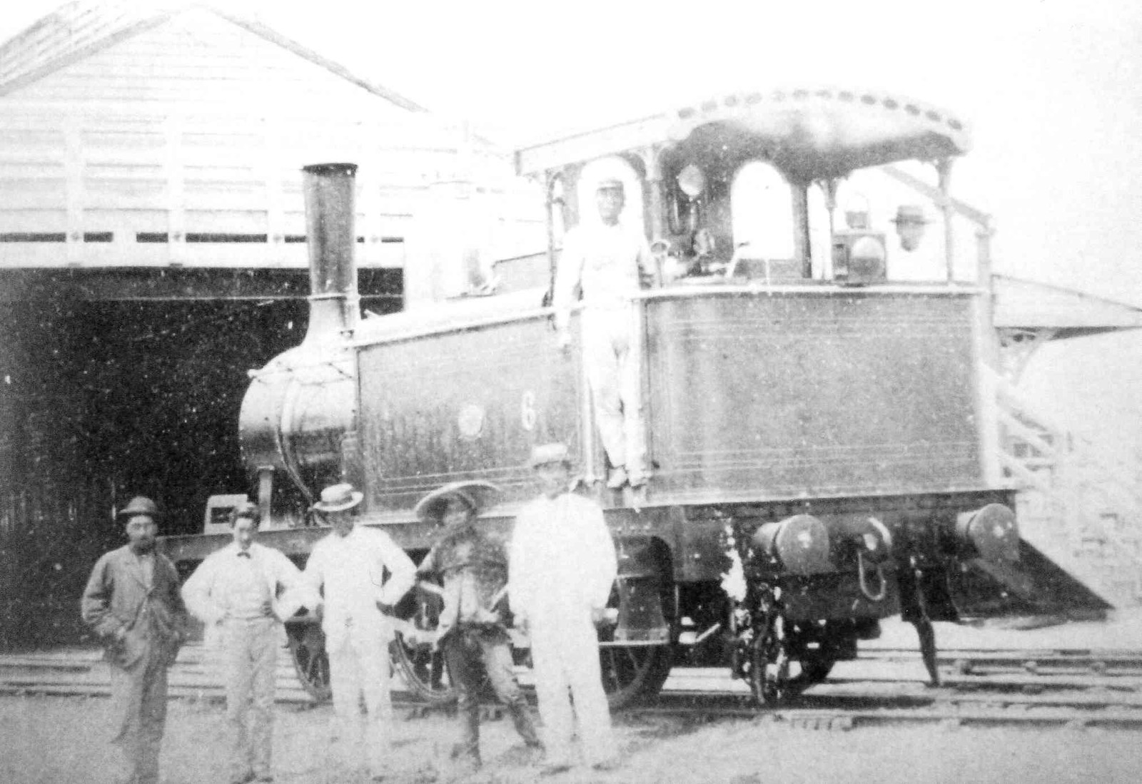 一枚の写真から 20 機関車編 阪神間開業時の機関車 120: 汽車好き