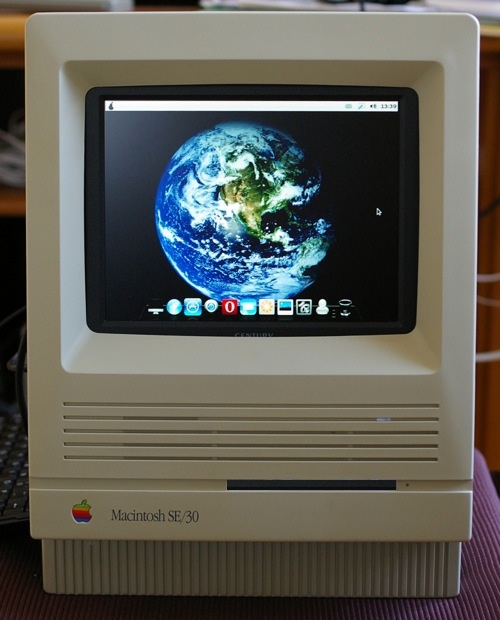 液晶SE30 | Thumb Under