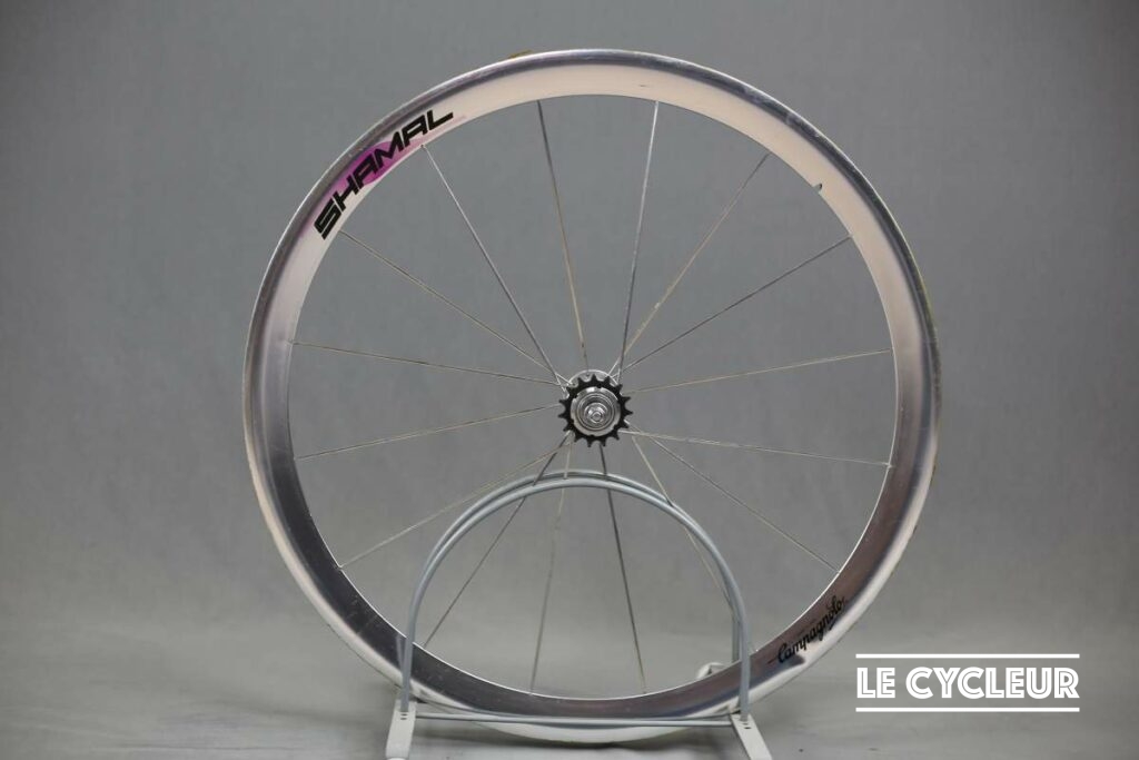 Campagnolo shamal track wheelsets - Le Cycleur