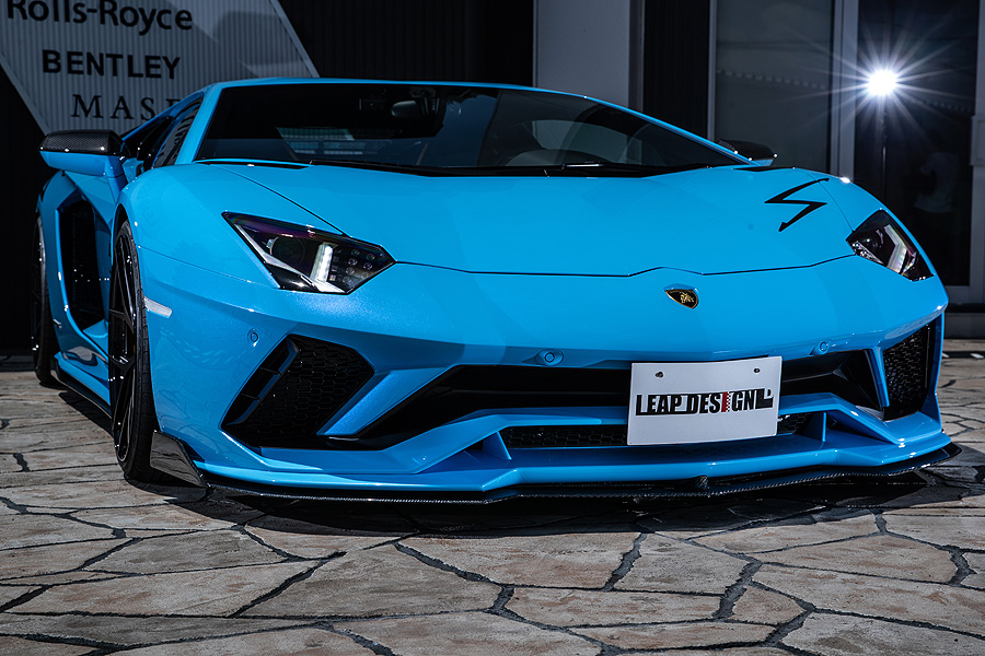 ランボルギーニ アヴェンタドールLP740-4 S専用 LEAP DESIGNカーボン