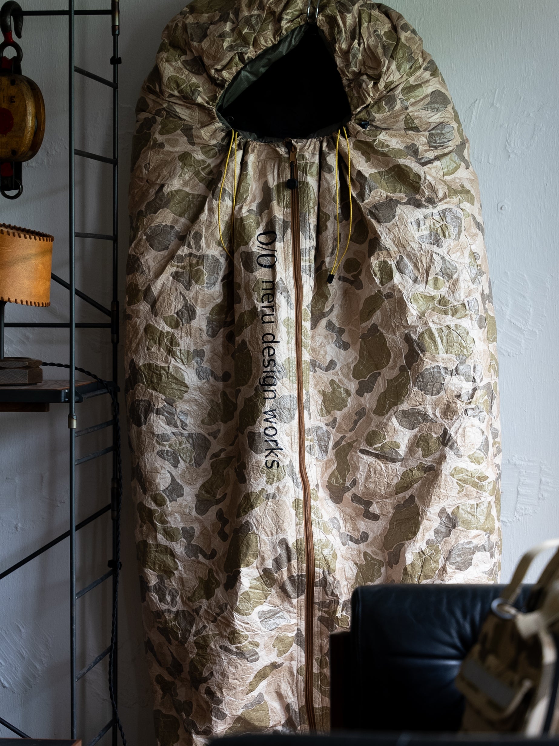 アウターシュラフ TOPOカモver – LOG