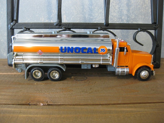 UNOCAL 76 TANKER | little world&flatjeans