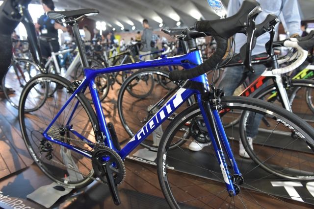 2016 GIANT ロードバイク ミドルクラス スタートクラス編 : ライト