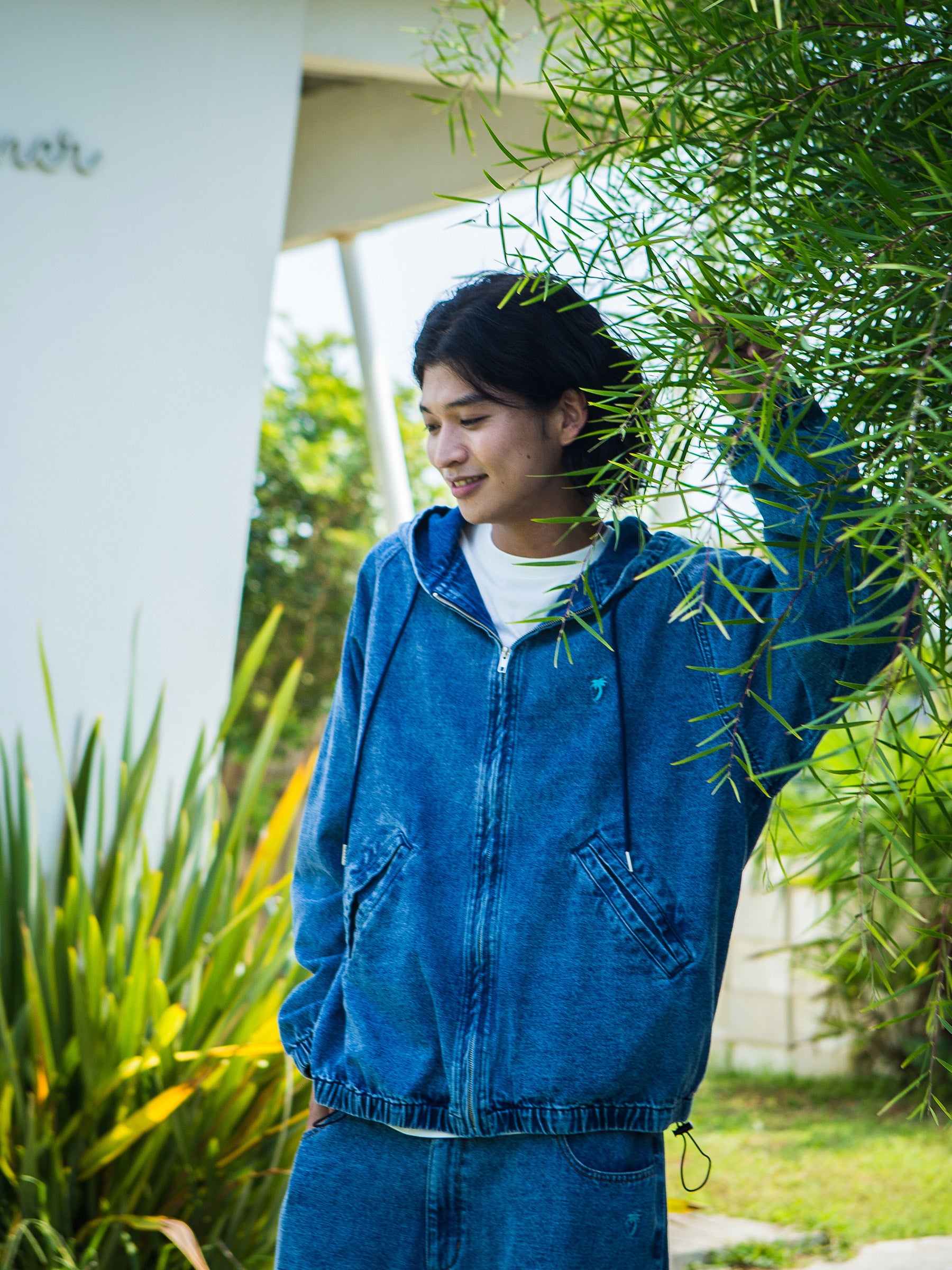 20%オフ】デニムジップパーカー – ローカルモーション公式オンライン