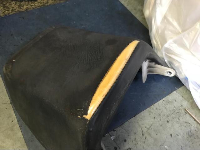 VMAX 純正シート 表皮張替え済み 前後セット V-MAX VMAX 純正シート