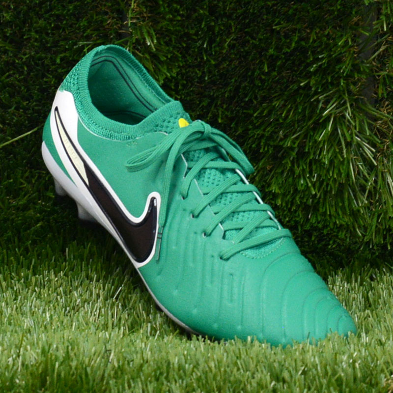 ナイキ ティエンポ レジェンド 10 エリート FG LV8 HJ7272-300