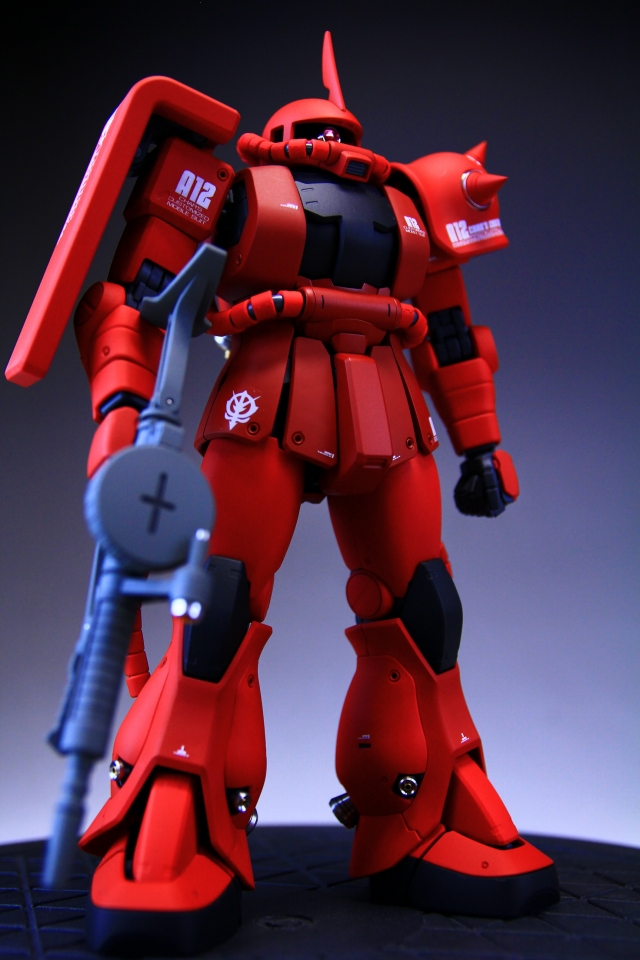 MG 1/100 MS-06S シャア専用ザク Ver.2.0 Q11【ぷらもっち】