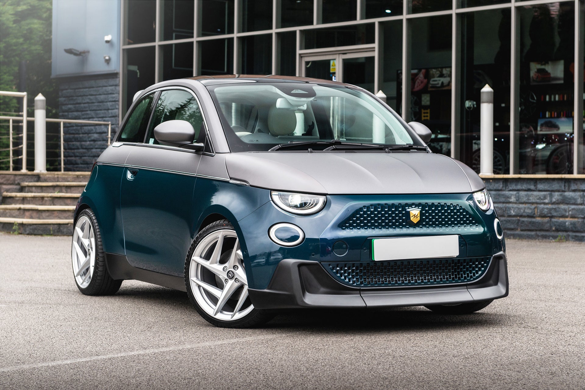 Fiat 500e Grey over Blue on Type 52 wheels - Project Kahn