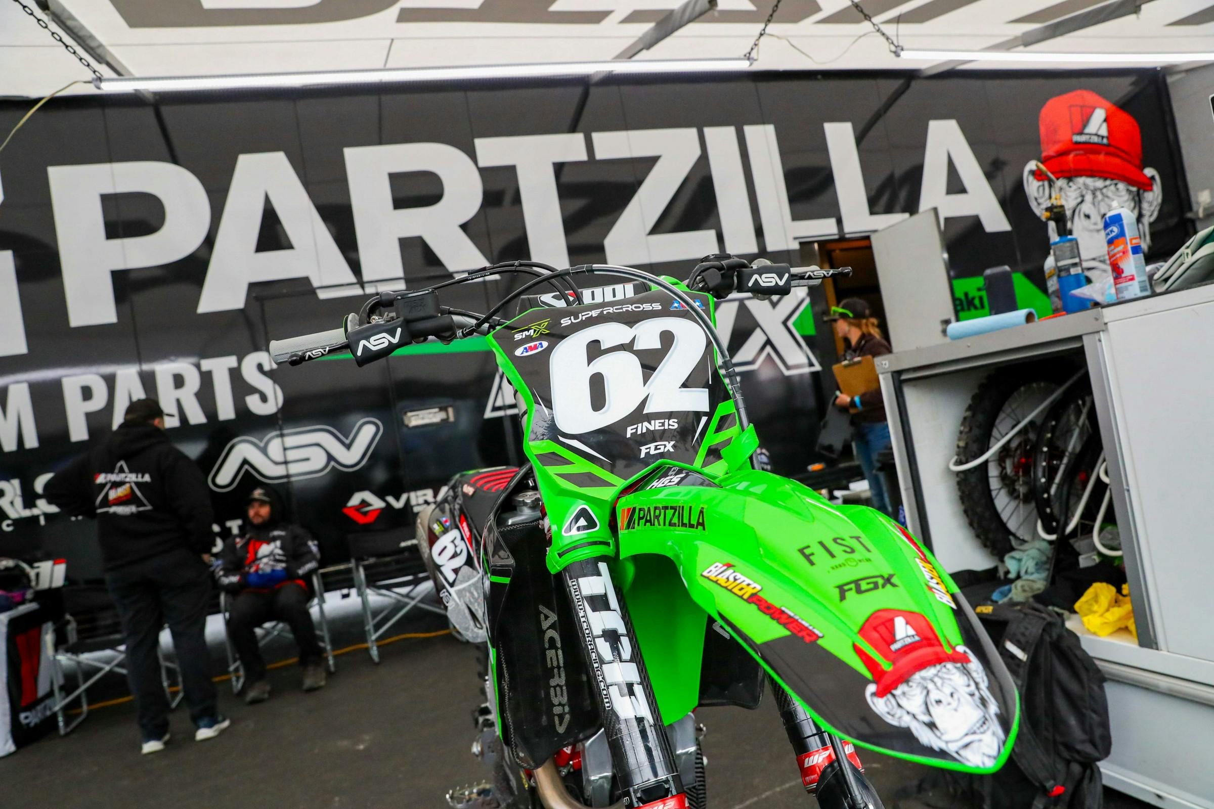 Mark Fineis Signs with Partzilla PRMX Racing Team, Set for