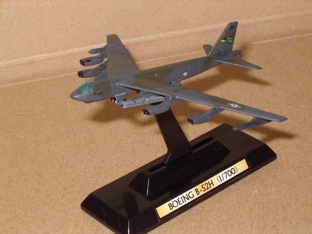 タカラ 1／700 世界の翼 シリーズ01