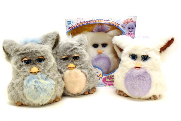 Furby/ファービー2・未開封の日本語版と開封の英語版