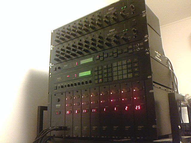 YAMAHA「REV7」の液晶ディスプレイ交換♪ | NOZ's Stylish Sound♪