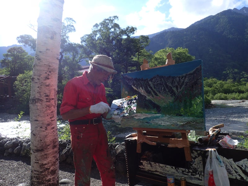 上高地を描き続けて57年 アマチュア画家 渡辺勝夫画伯 | 元受付嬢