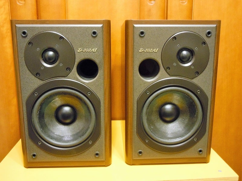 ONKYO D-202AII エッジの張り替え | ビンテージオーディオ修理日記