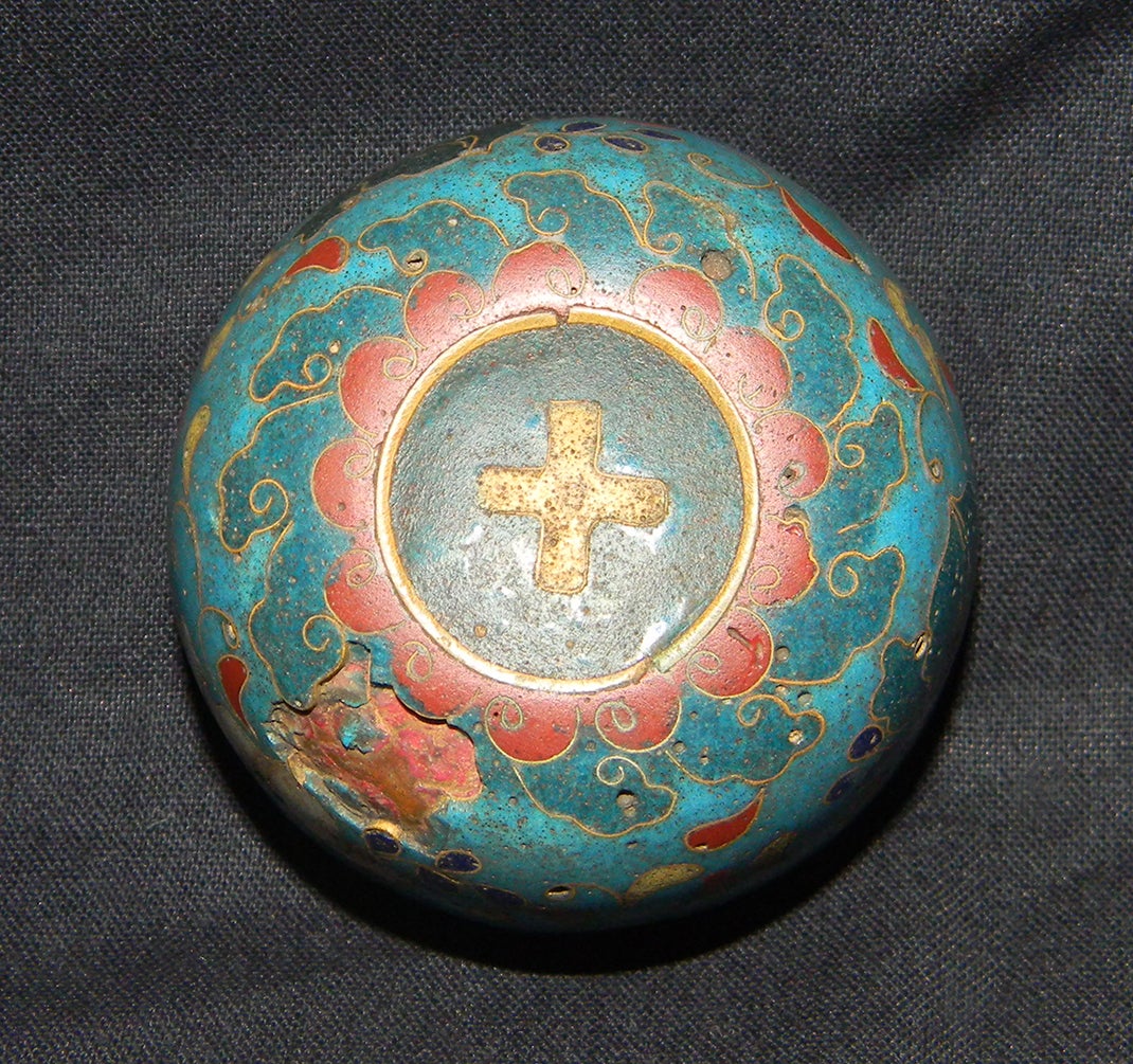 明治古七宝花唐草象嵌内銀張り酒盃：七宝焼 | 野崎淳之介 『玉石混淆