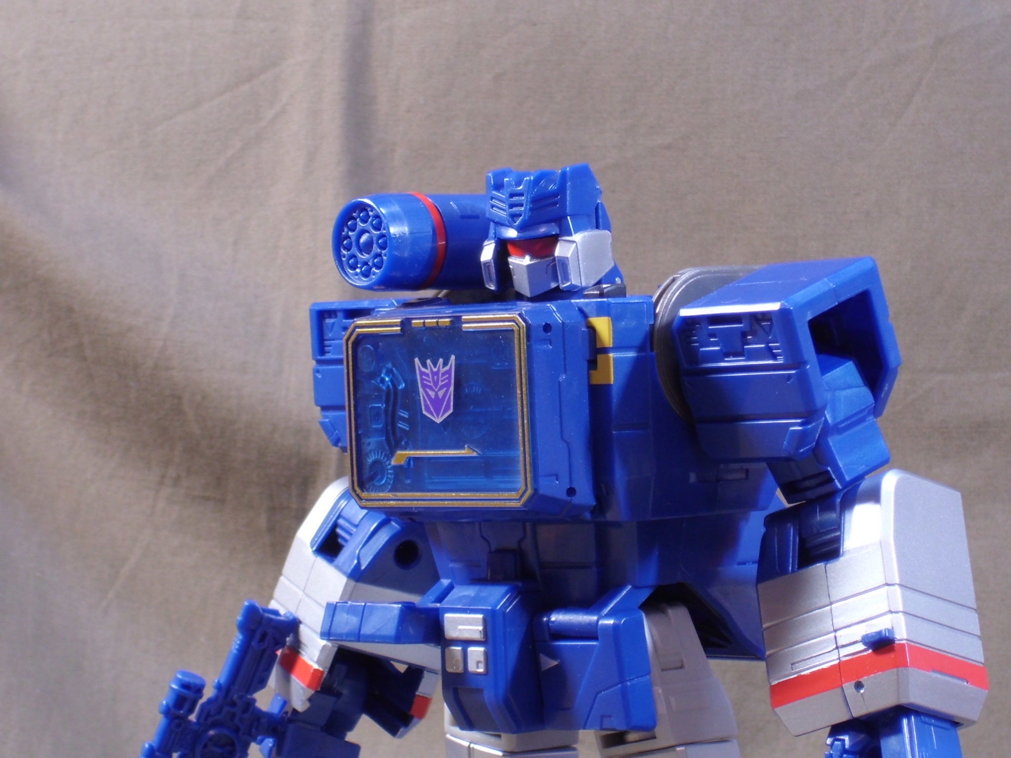 LG36 情報参謀サウンドウェーブ | といず・くろすおーばー！