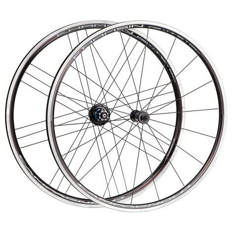 カンパニョーロのホイール カムシンをなめてはいけない話