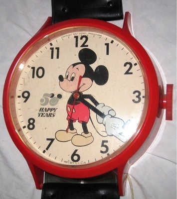 トイストーリー アンディの部屋 ミッキーマウスの腕時計型壁掛け時計7
