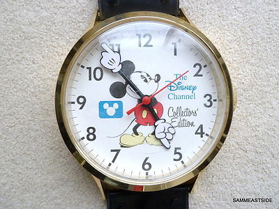 トイストーリー アンディの部屋 ミッキーマウスの腕時計型壁掛け時計7