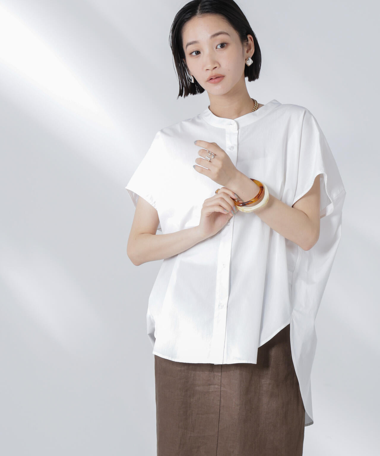 バックギャザー ノースリーブ ブラウス