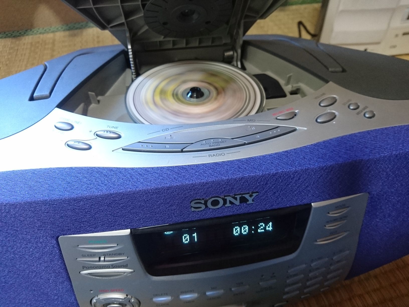 SONY MDCDラジオ ZS-M37 CD読み込まないジャンク修理 | 自由日記J
