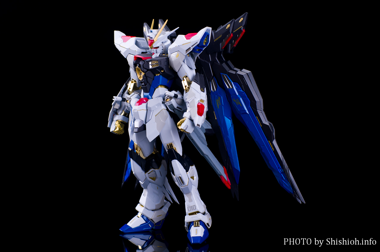 レビュー】 バンダイ METAL BUILD ZGMF-X20A ストライクフリーダム