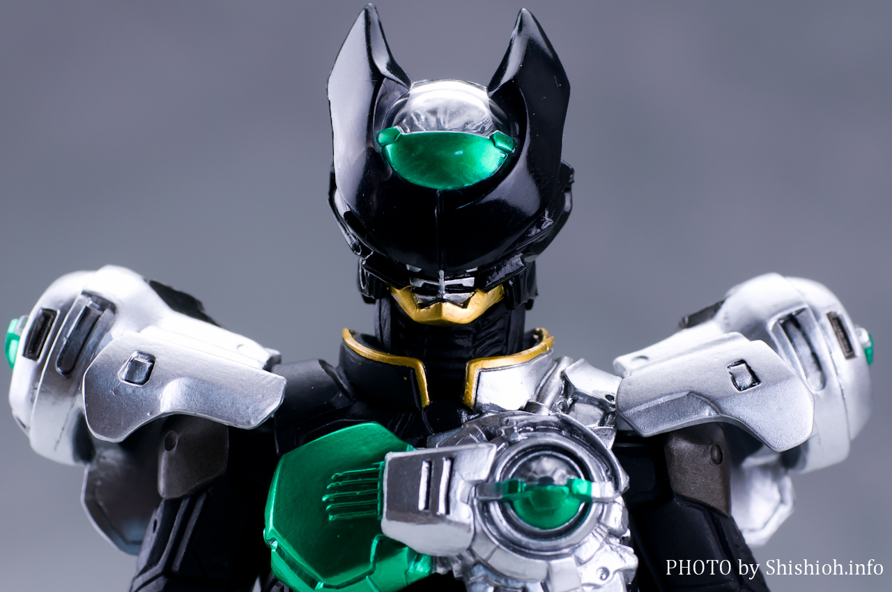 レビュー】 バンダイ 魂ウェブ商店 S.I.C. 仮面ライダーバース [仮面