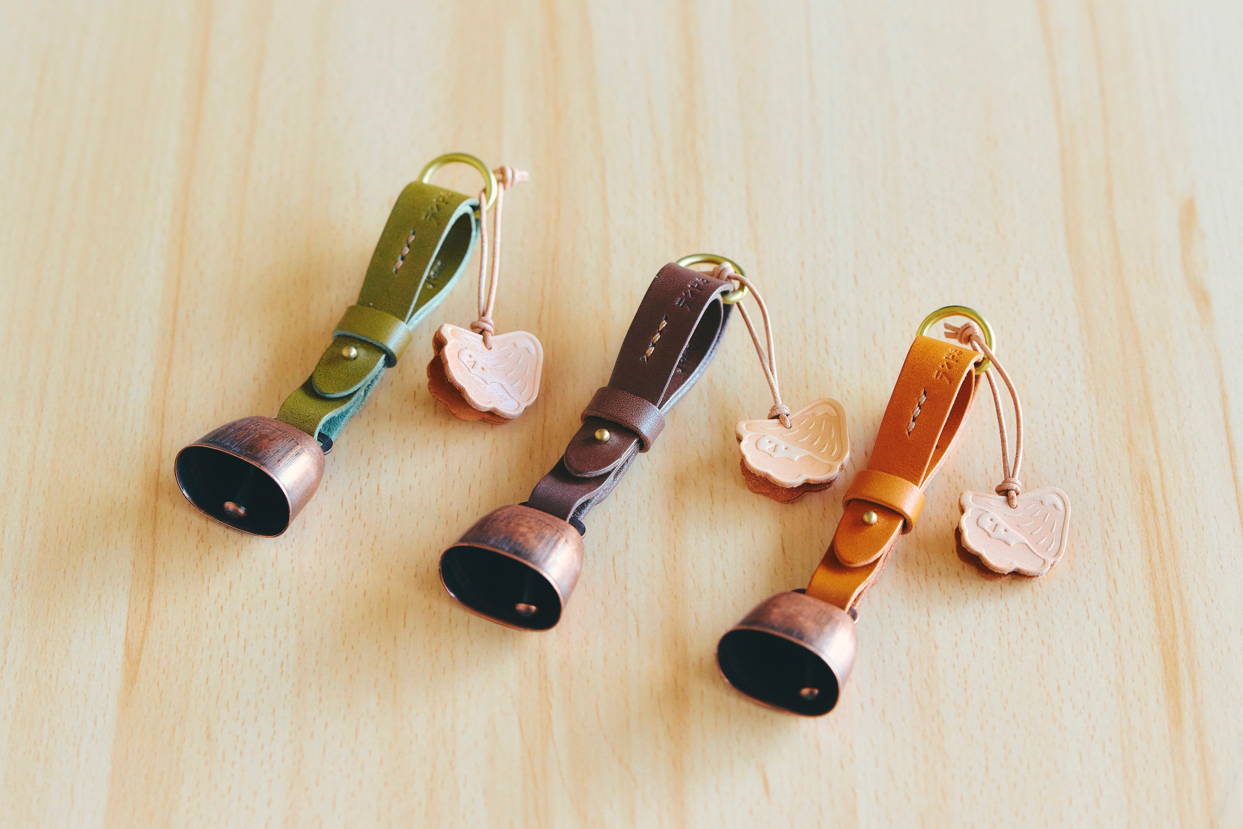 HON MONO WORKS］アルプスのおやじムッシュが消音する熊鈴 – FUNQTEN