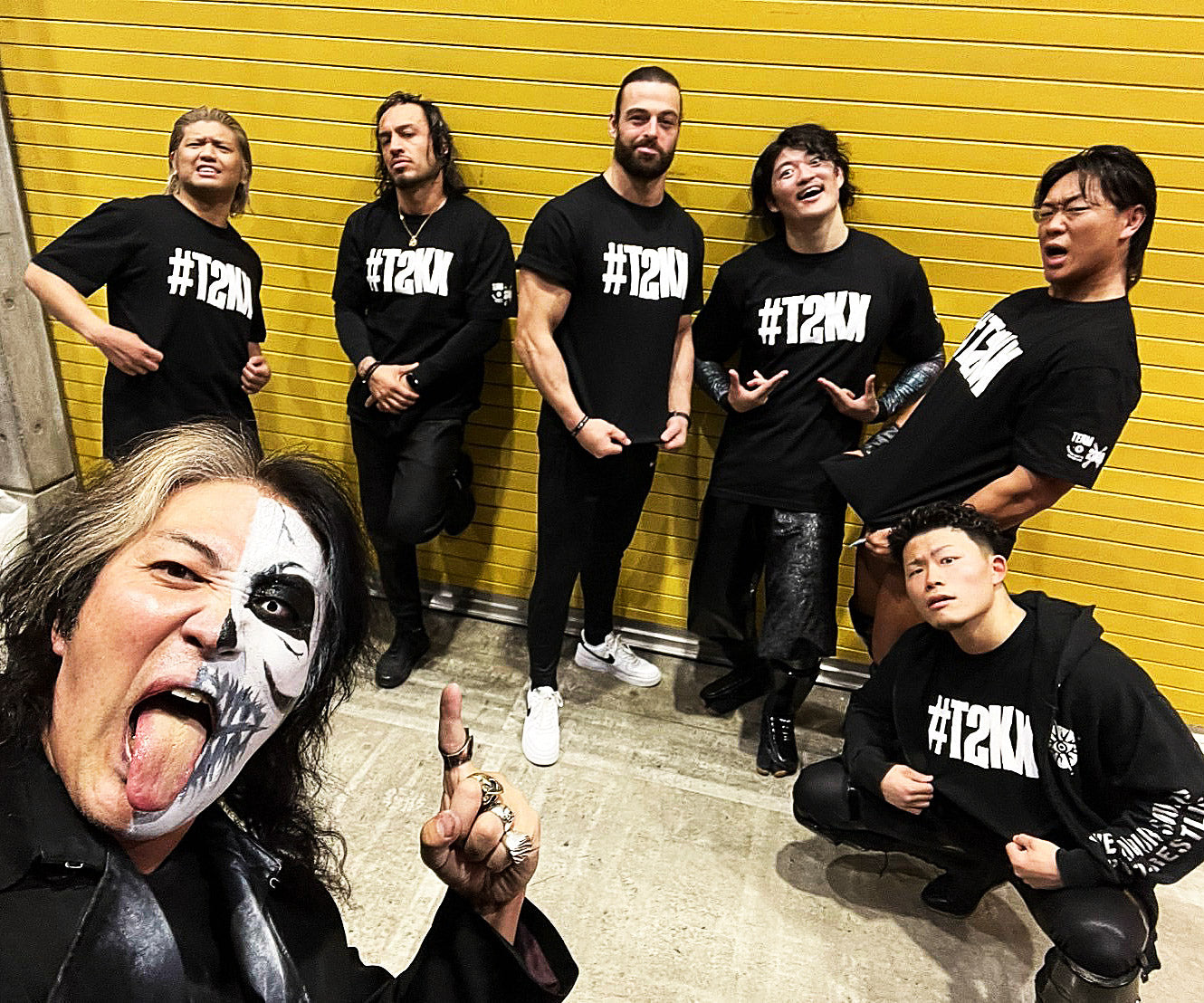 TEAM 2000X「#T2KX」Tシャツ